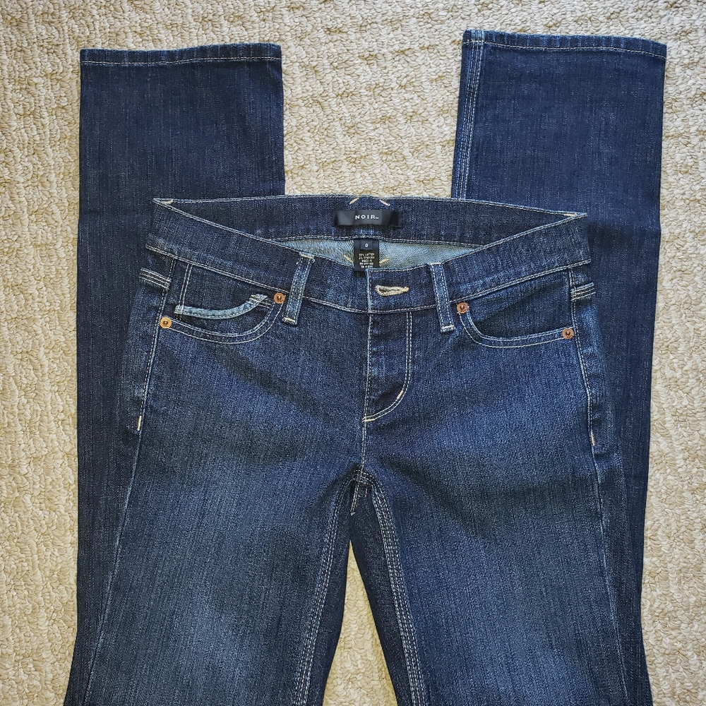 Noir Blue Jeans
